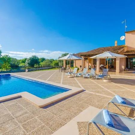 Villa Na Maians *